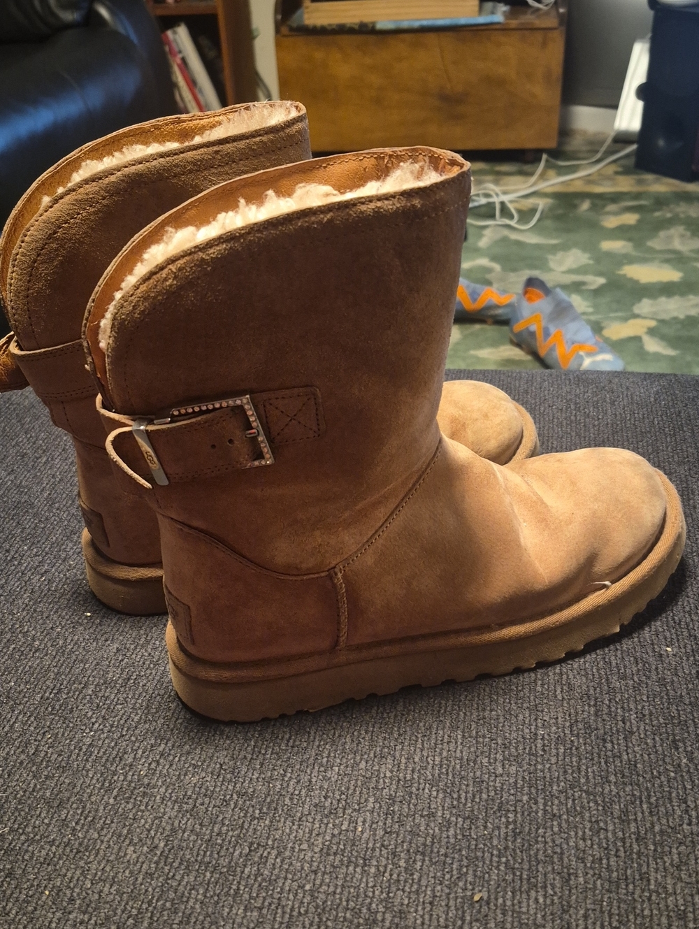 UGG Chestnut Brown Suede Shearling-Lined Winter Boots